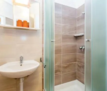 Apartment Adriatic A2-a6, Rab Kampor