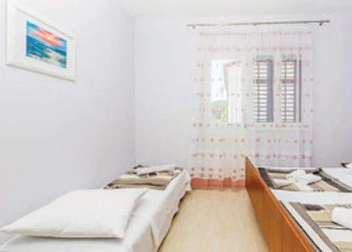 Апартаменты Adriatic A2-a6, Rab *