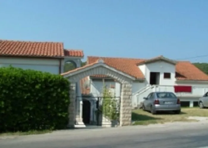 Adriatic A2-a6, Rab *